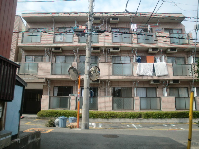 向ヶ丘遊園駅 徒歩8分 構造:鉄筋コンクリート造